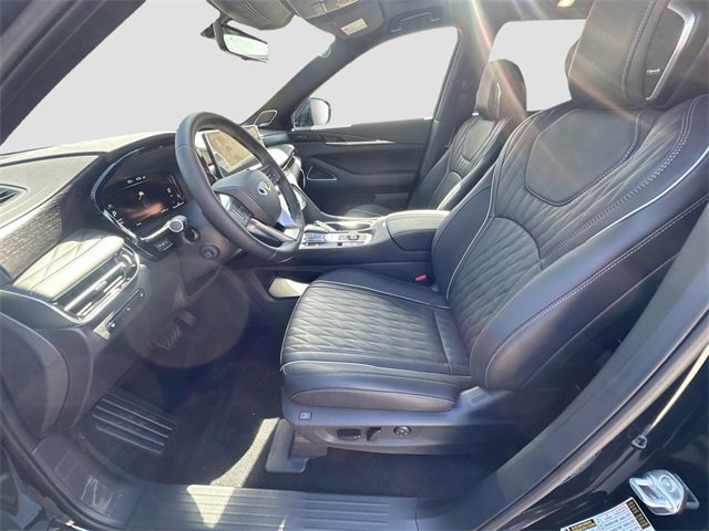 New 2026 INFINITI QX60 Autograph w/ Dark Cargo Package image 16