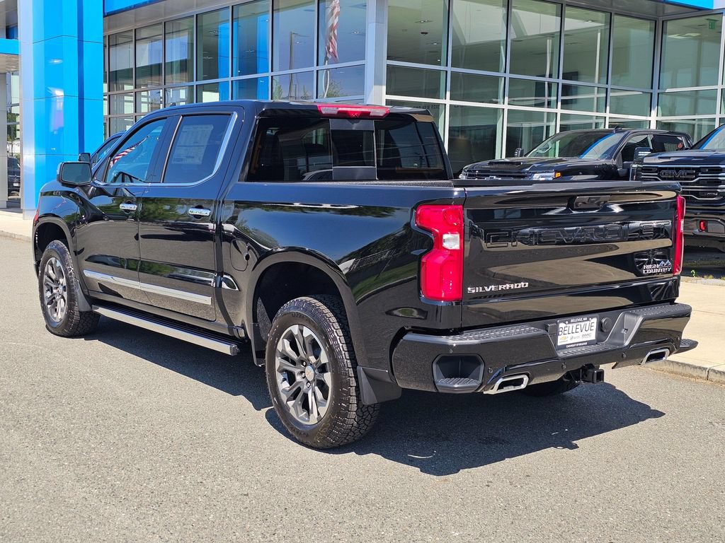 New 2026 Chevrolet Silverado 1500 High Country w/ Technology Package AWD/4WD image 3
