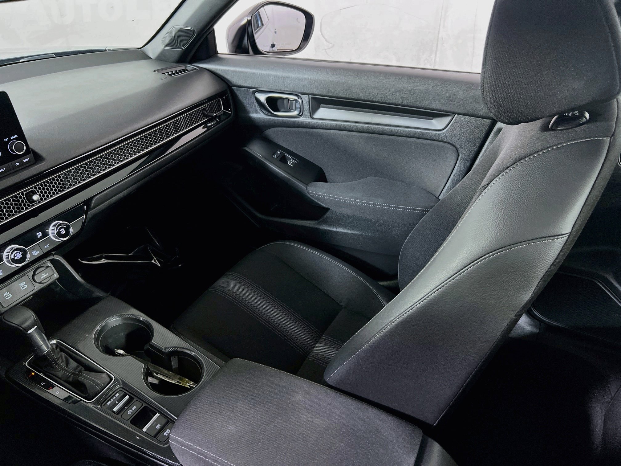 Used 2025 Honda Civic Sport image 21
