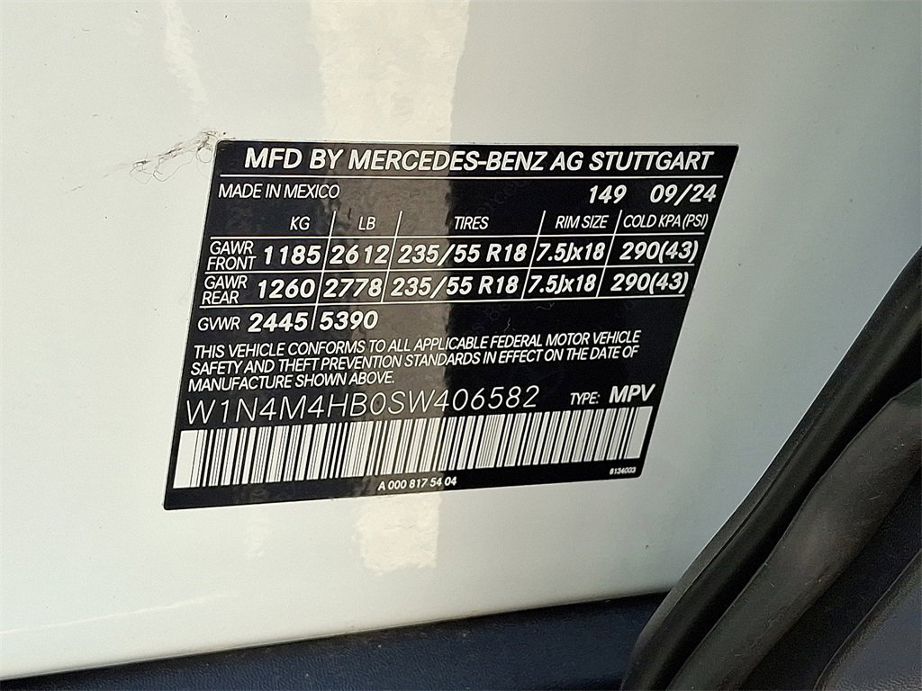 Certified 2025 Mercedes-Benz GLB 250 4MATIC image 26