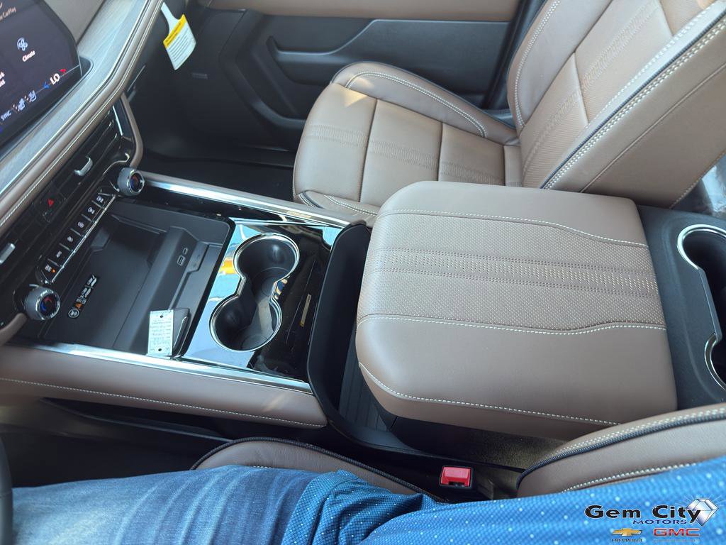 New 2025 Chevrolet Tahoe High Country image 27