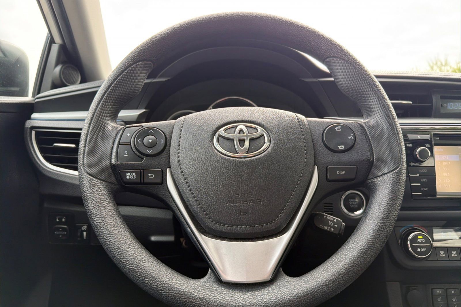 Used 2015 Toyota Corolla LE Premium FWD image 21