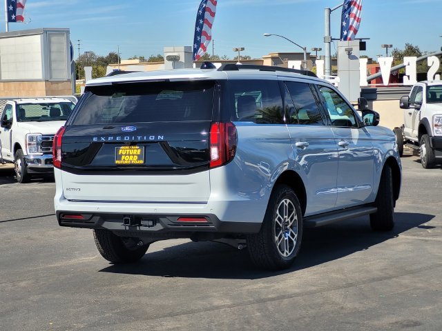 New 2026 Ford Expedition Active AWD/4WD image 4