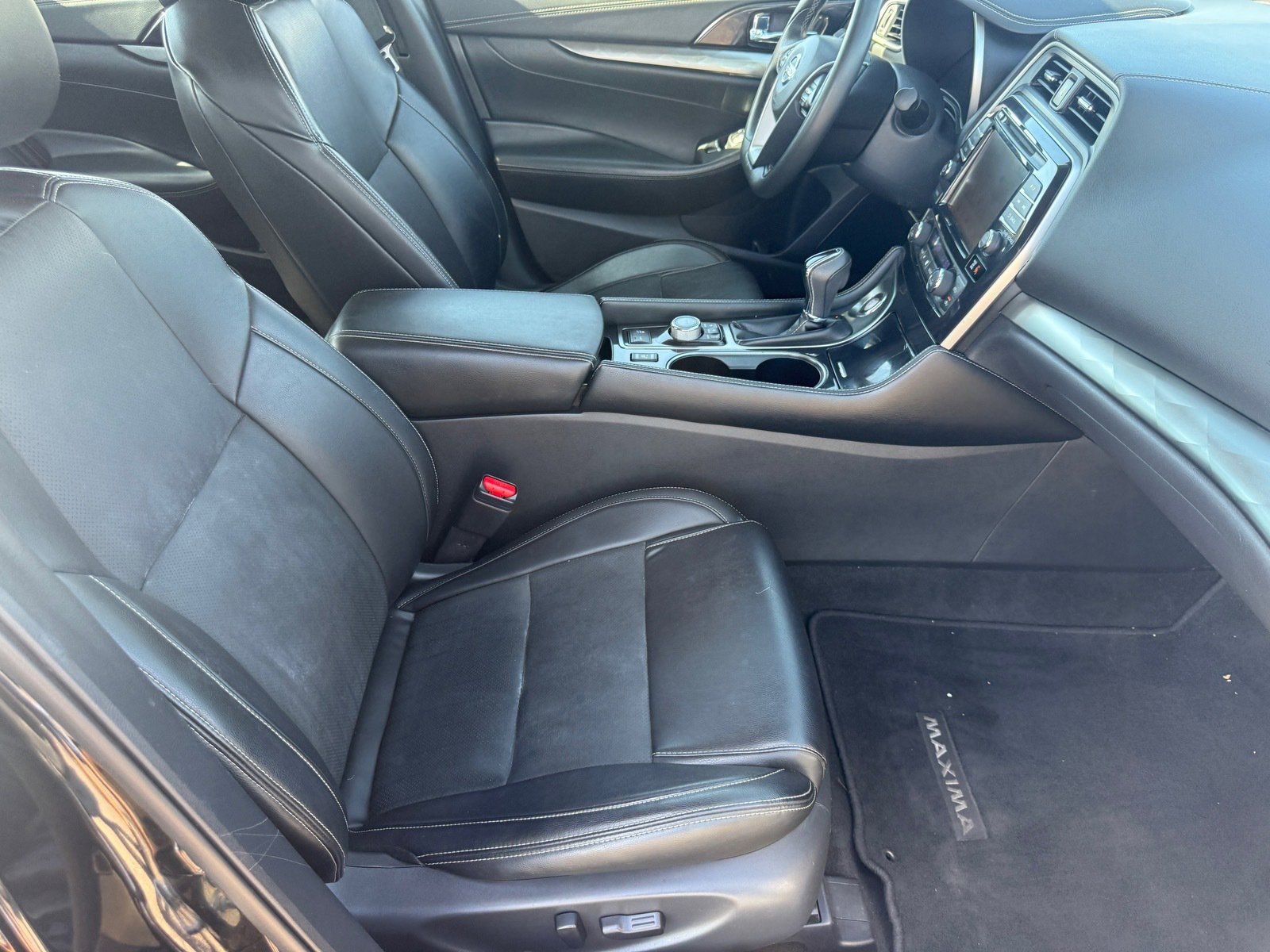 Used 2022 Nissan Maxima SV w/ Floor Mat Group image 29