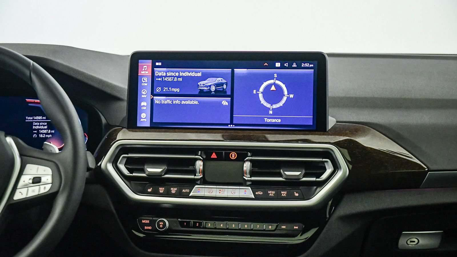 Certified 2023 BMW X4 xDrive30i w/ Convenience Package AWD/4WD image 11