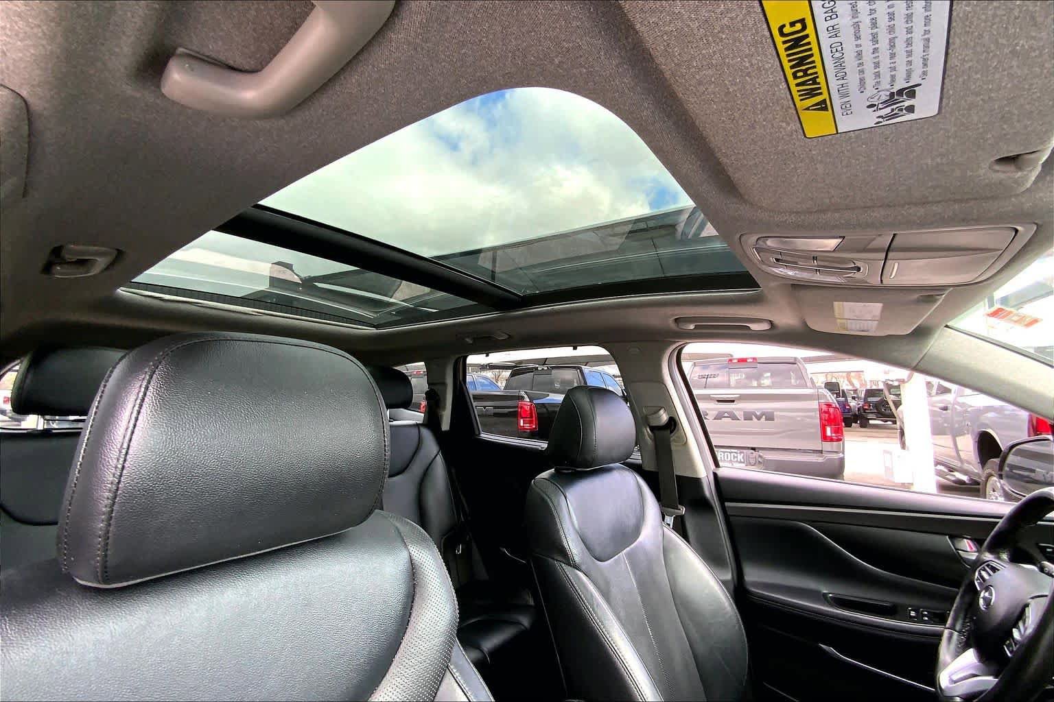 Used 2019 Hyundai Santa Fe FWD image 20