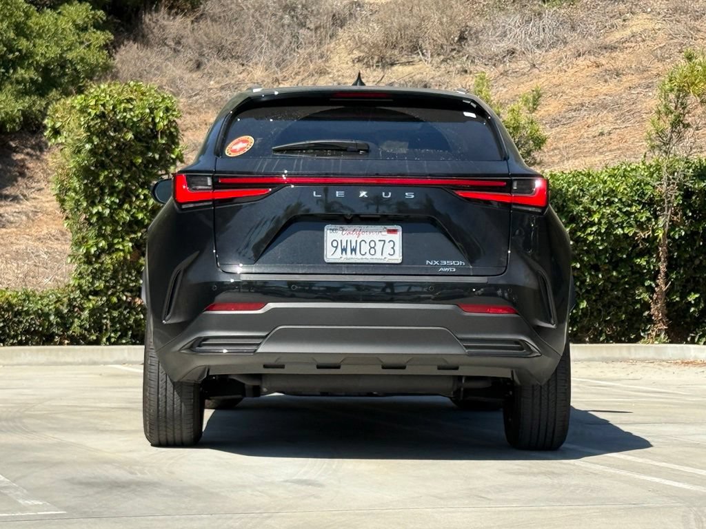 Certified 2026 Lexus NX 350h AWD w/ Accessory Package (Z2) image 9