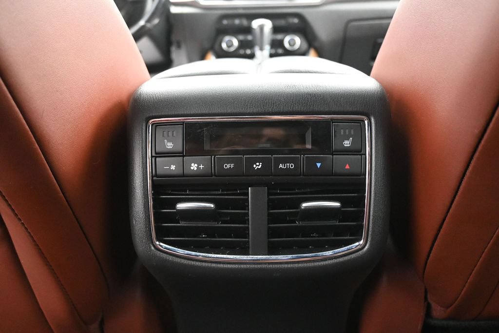 Used 2018 MAZDA CX-9 Signature AWD/4WD image 28