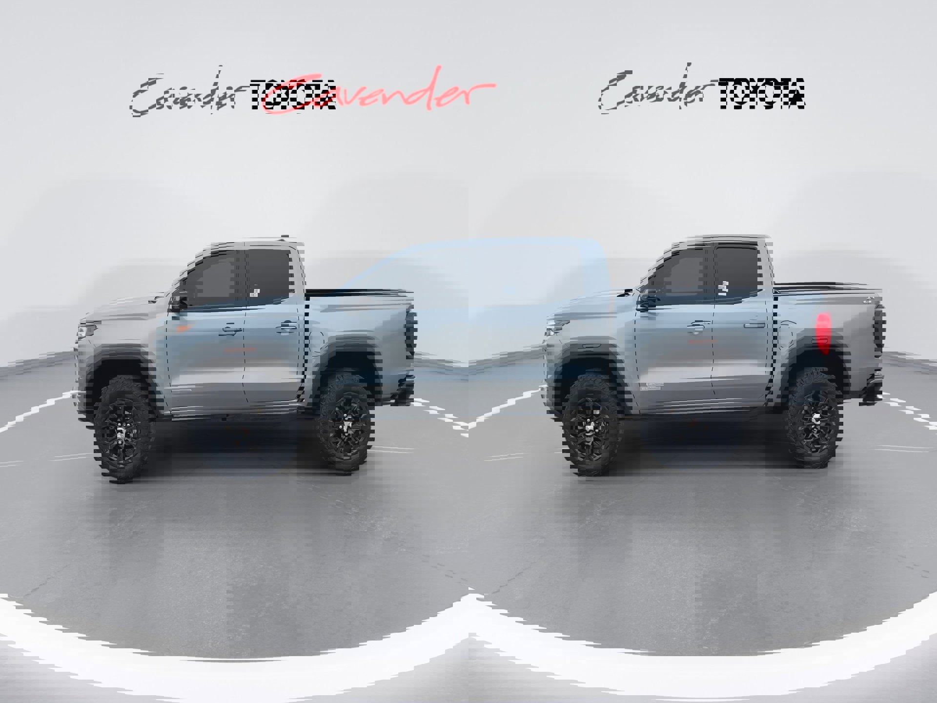 Used 2024 GMC Canyon Elevation w/ Convenience Package image 5