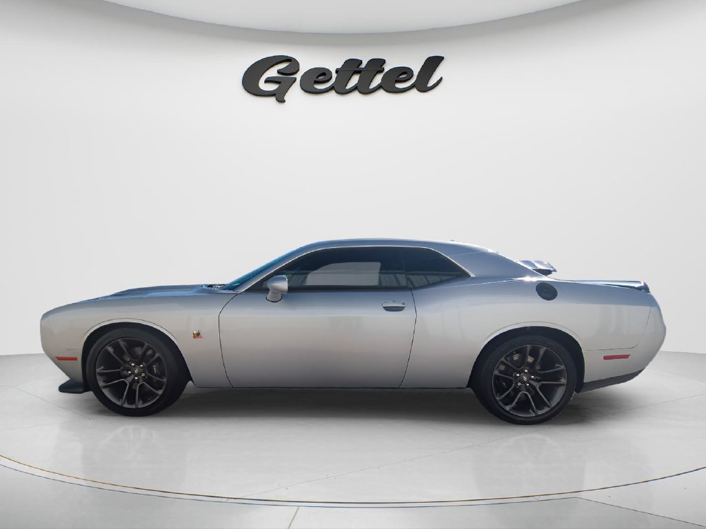 Used 2023 Dodge Challenger R/T Scat Pack RWD image 4