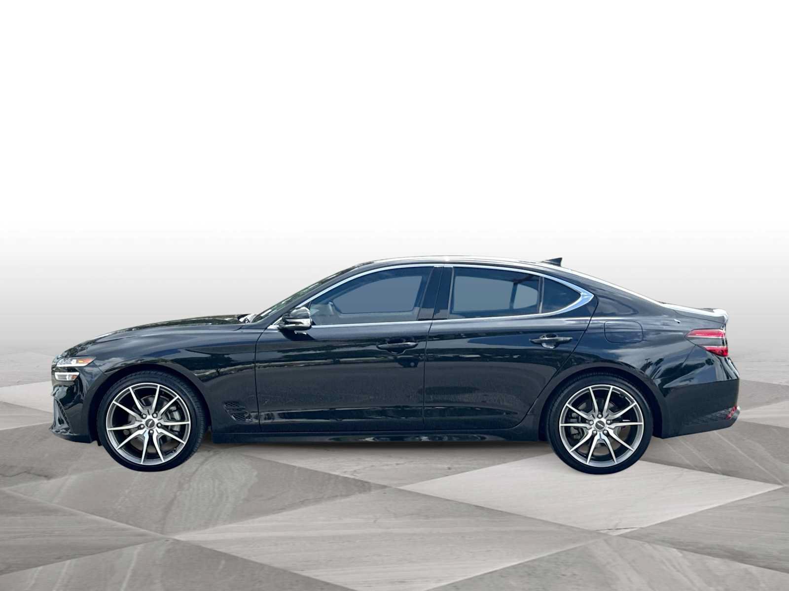 Used 2023 Genesis G70 2.0T AWD/4WD image 5