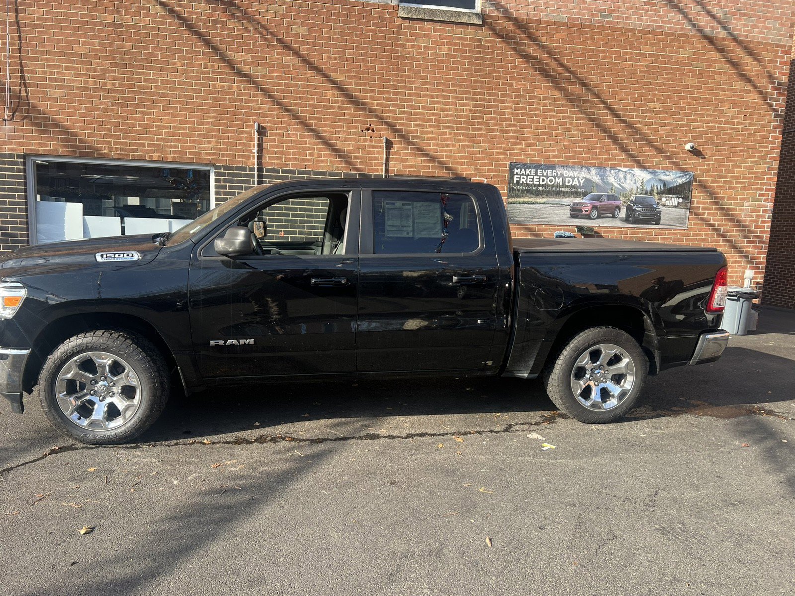 Used 2022 RAM 1500 Big Horn image 5