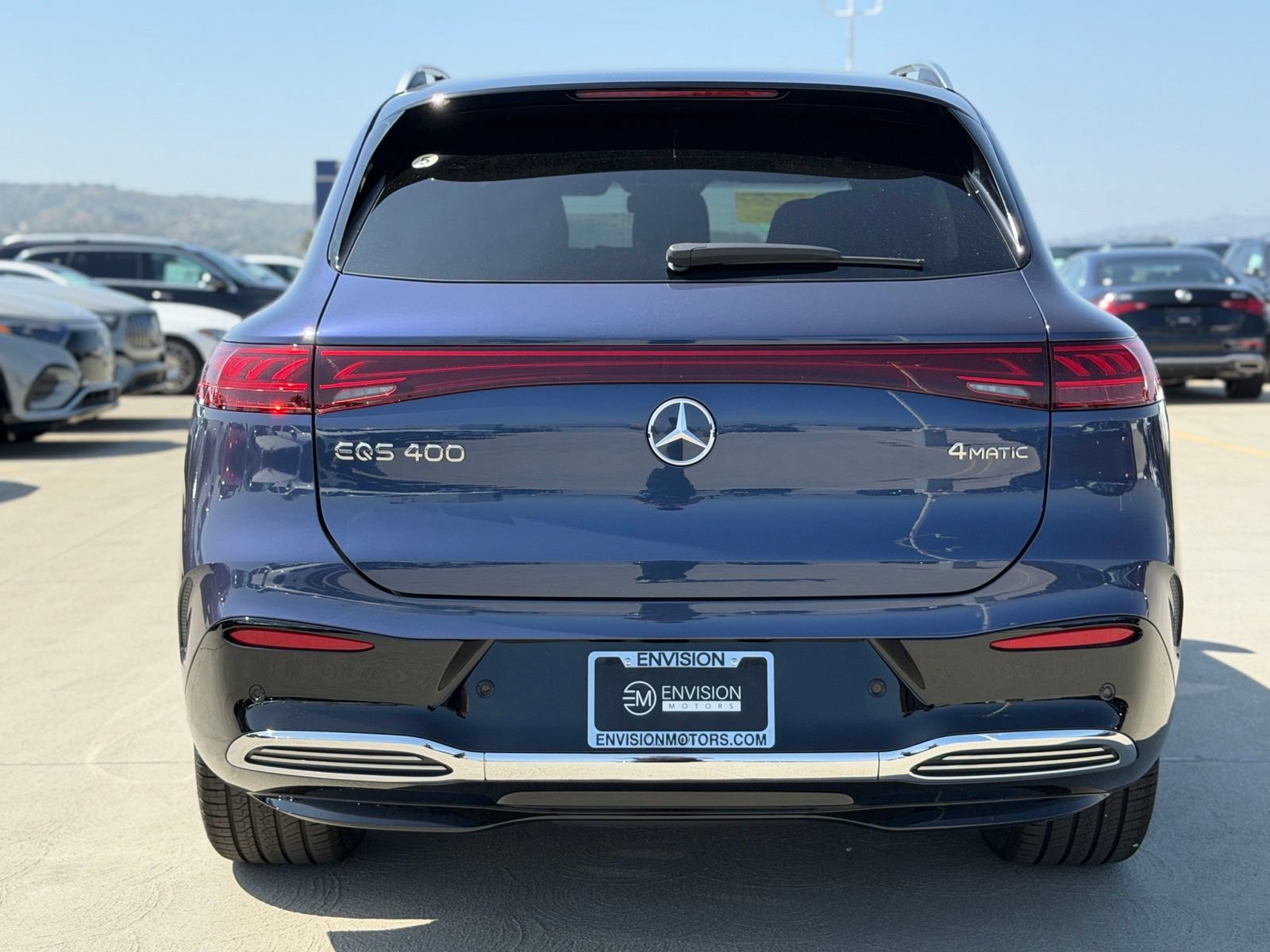 New 2026 Mercedes-Benz EQS 400 4MATIC SUV image 9
