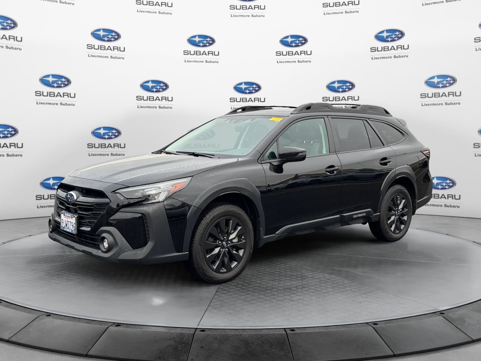 Used 2024 Subaru Outback Onyx Edition XT w/ Popular Package #2 AWD/4WD image 2
