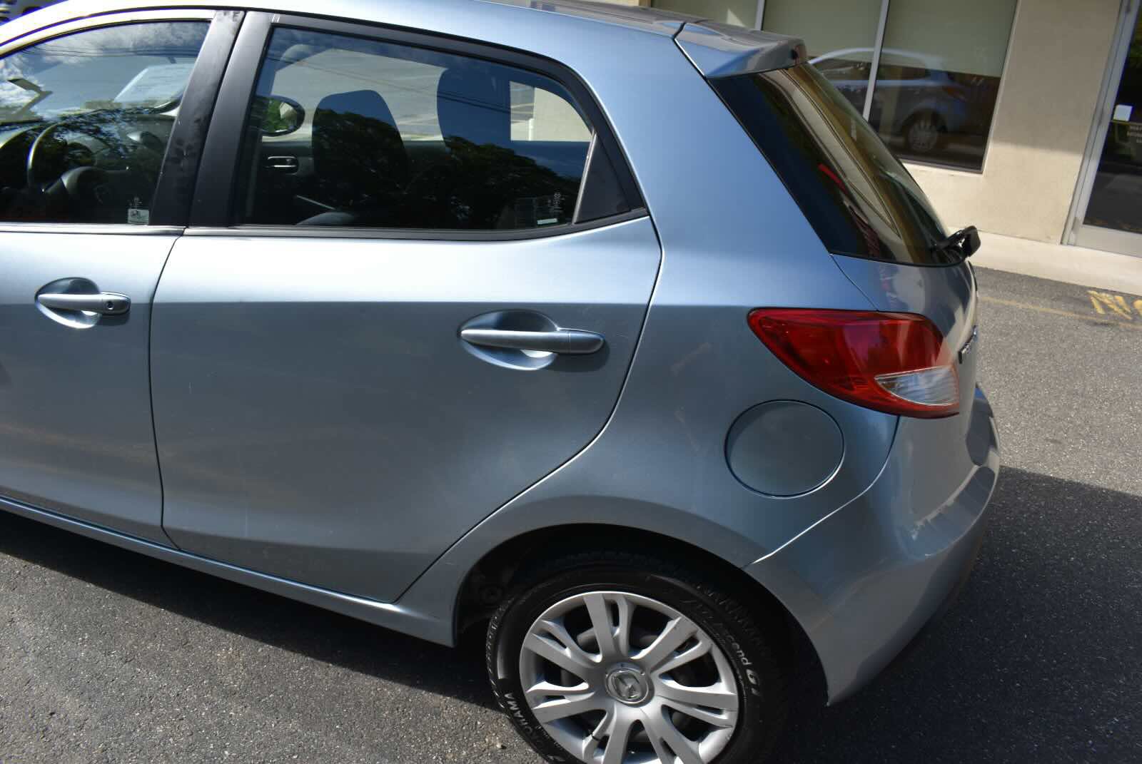 Used 2013 MAZDA MAZDA2 Sport FWD image 62