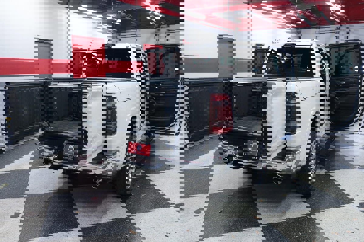 Used 2023 RAM 1500 Limited image 29