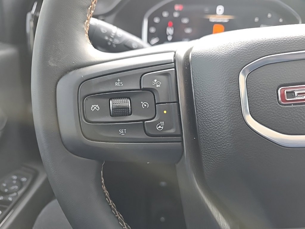 Used 2025 GMC Sierra 2500 AT4 w/ AT4 Premium Plus Package image 16