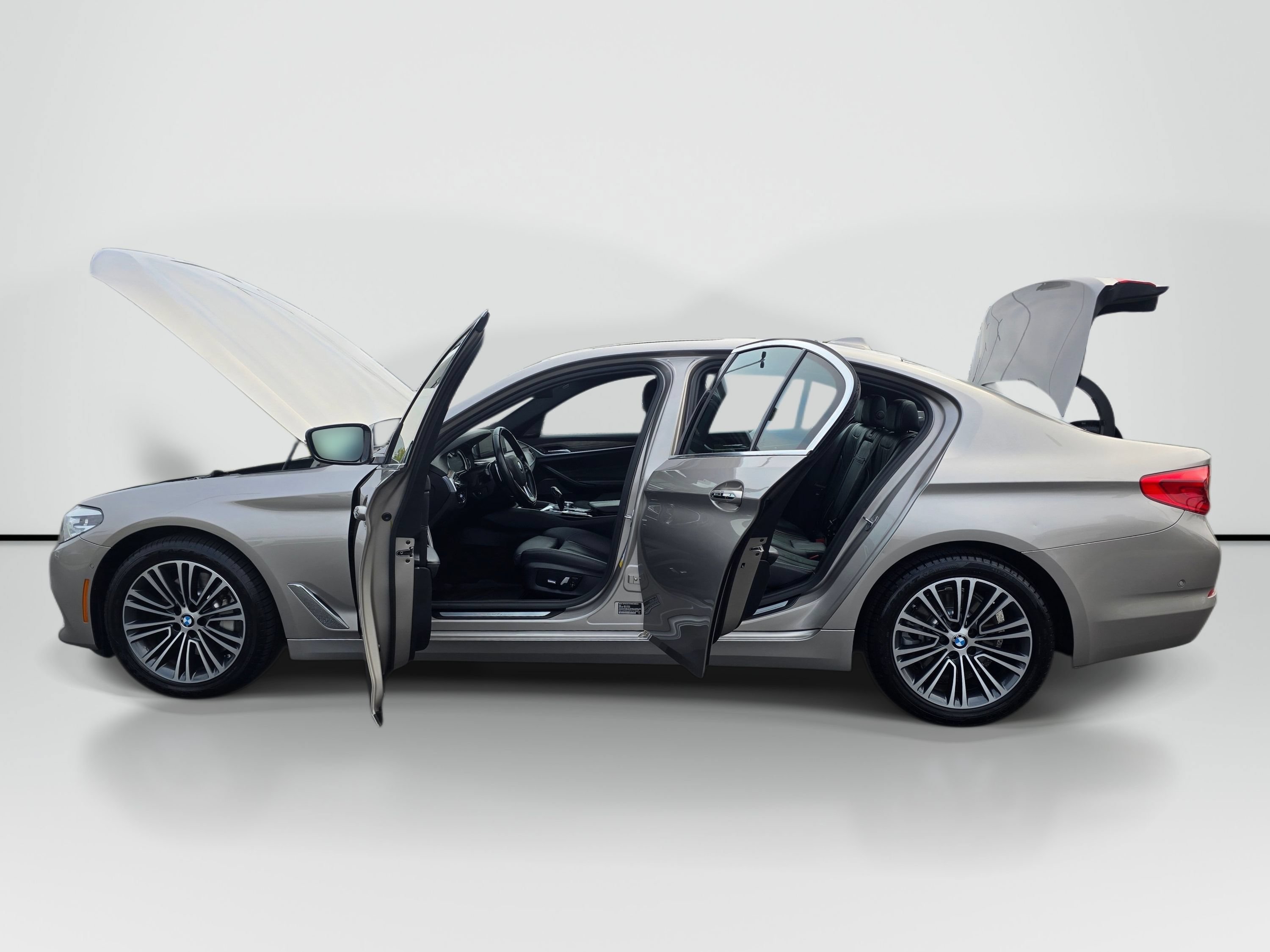 Used 2017 BMW 530i RWD image 9