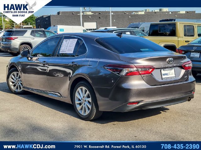 Used 2021 Toyota Camry LE FWD image 7