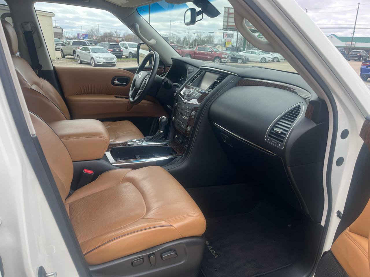 Used 2017 Nissan Armada Platinum w/ Captain Seat Package image 9