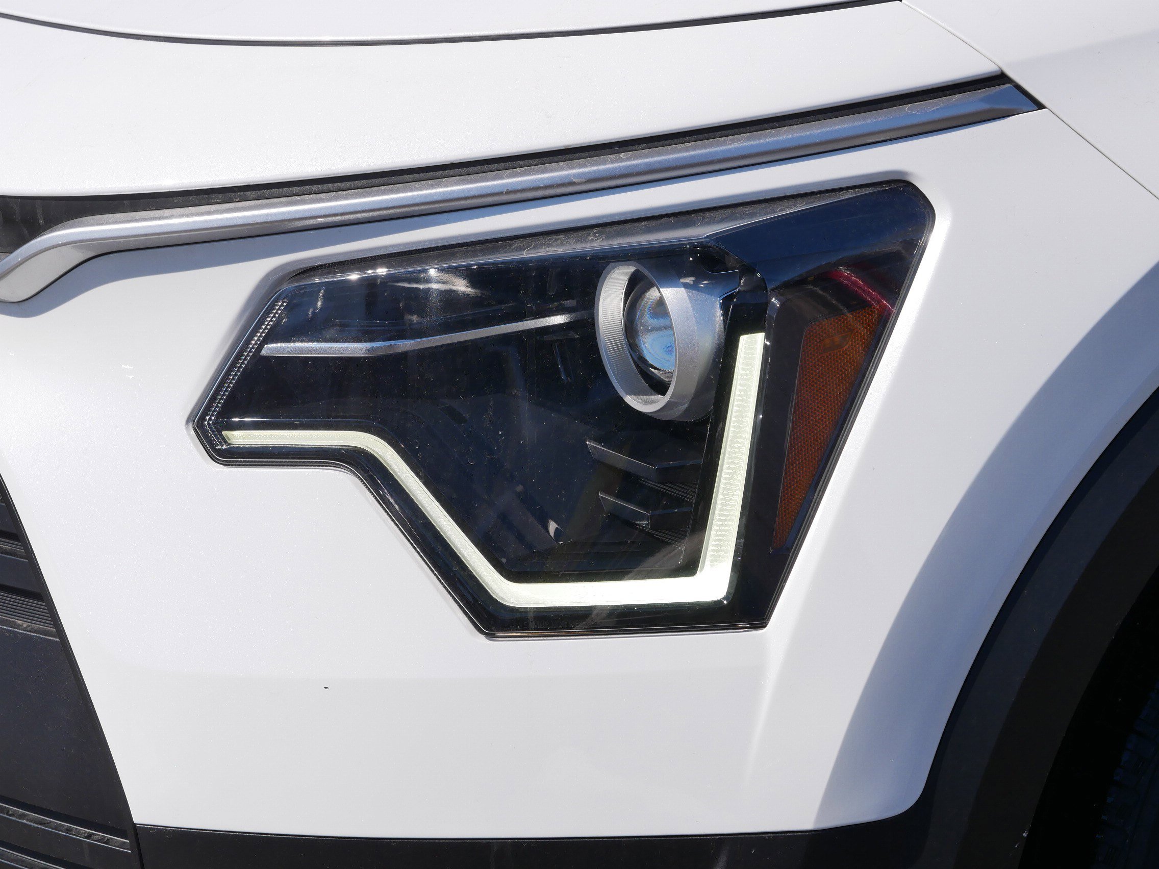 Certified 2023 Kia Niro LX image 17