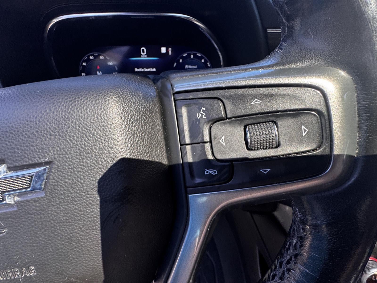 Certified 2022 Chevrolet Suburban Z71 w/ Luxury Package AWD/4WD image 24