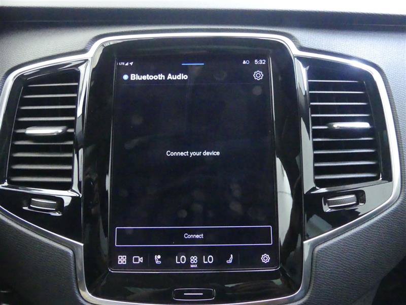 Used 2023 Volvo XC90 B5 Plus w/ Protection Package Premier AWD/4WD image 11