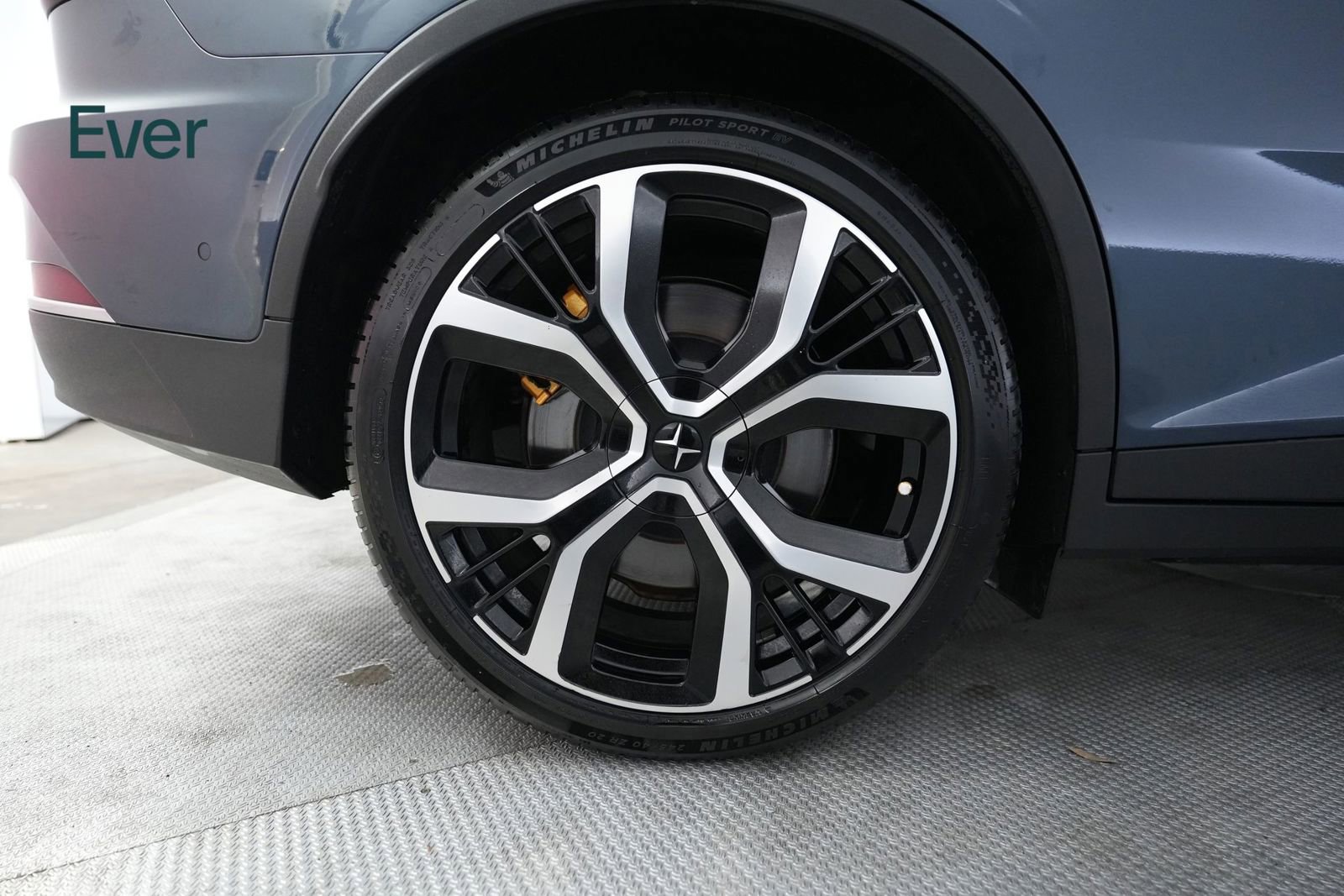 Used 2022 Polestar Polestar 2 w/ Performance Package AWD/4WD image 22