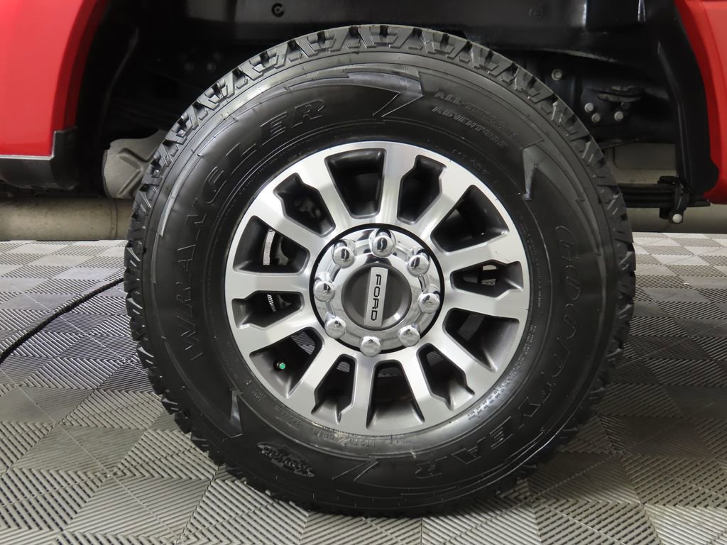 Used 2020 Ford F350 Lariat w/ Lariat Ultimate Package image 31