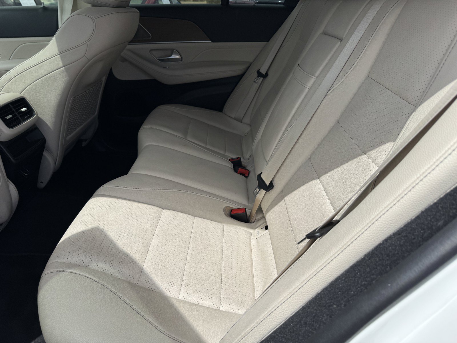 Used 2022 Mercedes-Benz GLE 350 w/ Premium Package image 14