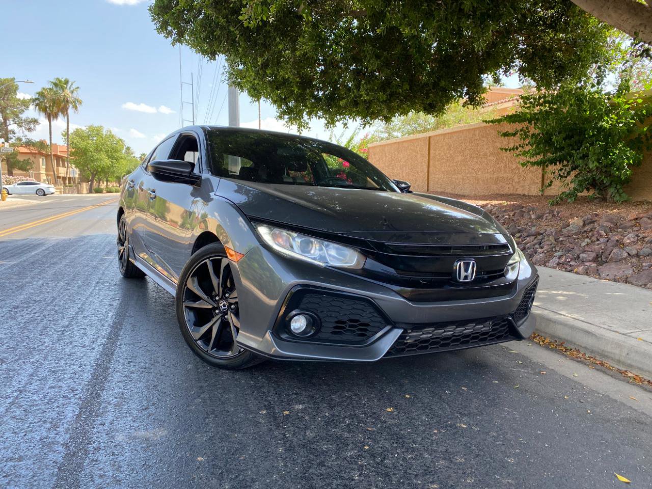 Used 2017 Honda Civic Sport image 4