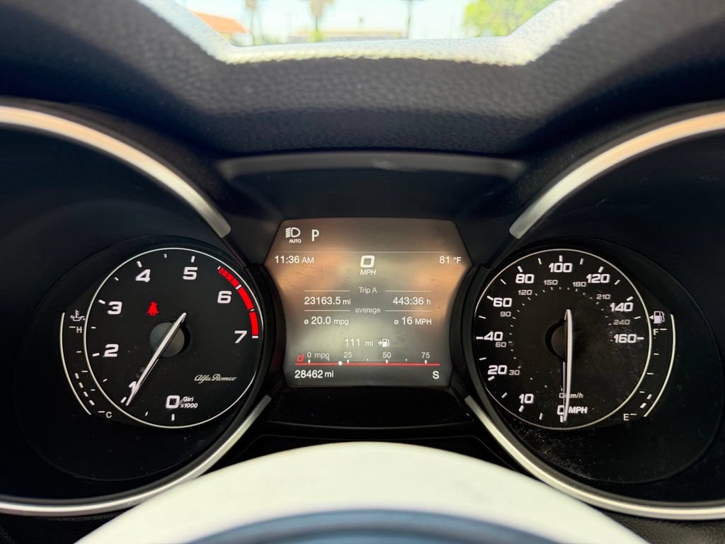 Used 2022 Alfa Romeo Stelvio Veloce AWD/4WD image 10