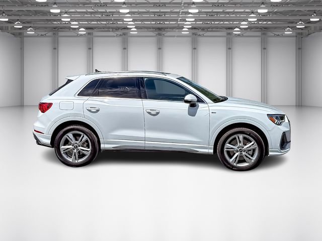 Certified 2024 Audi Q3 2.0T Premium Plus w/ Premium Plus Package image 6