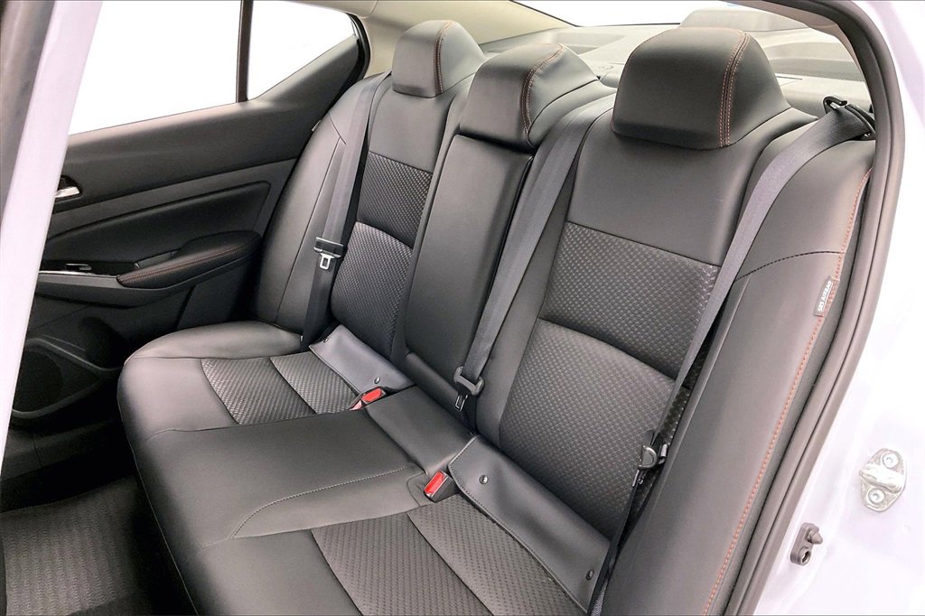 New 2025 Nissan Altima 2.5 SR image 10