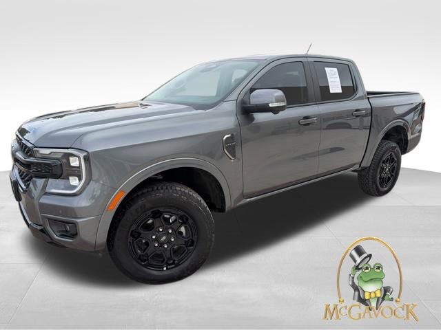 Used 2025 Ford Ranger Lariat w/ Black Appearance Package AWD/4WD image 1