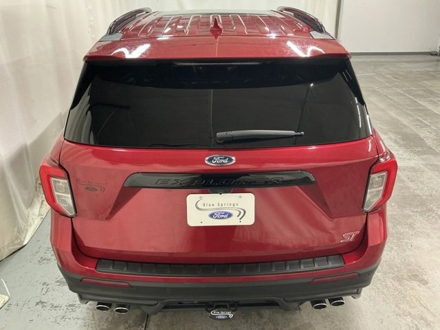 Used 2020 Ford Explorer ST image 4