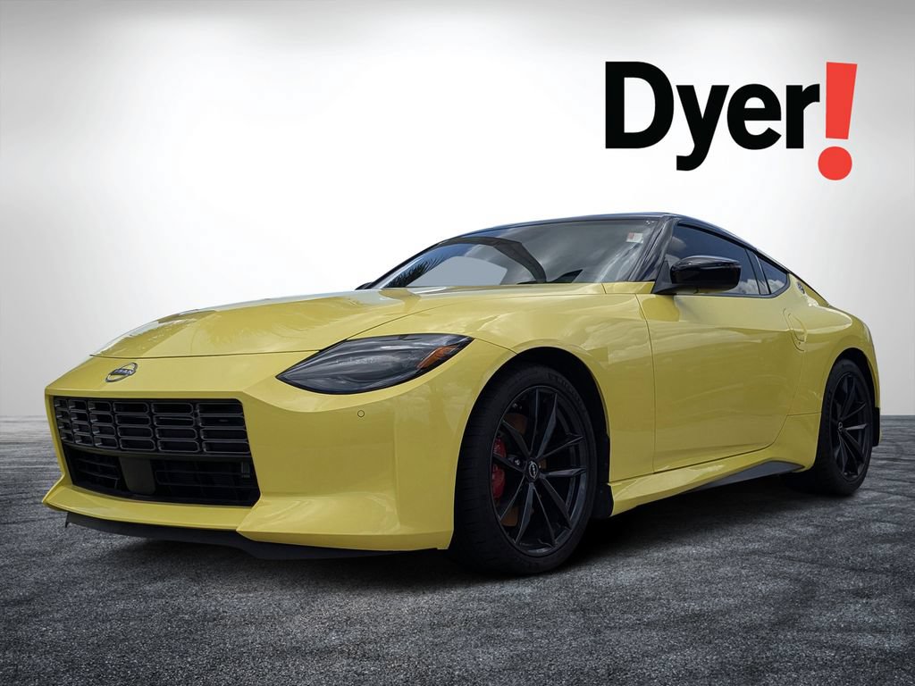 Used 2024 Nissan Z Performance w/ Floor Mat Package RWD image 8