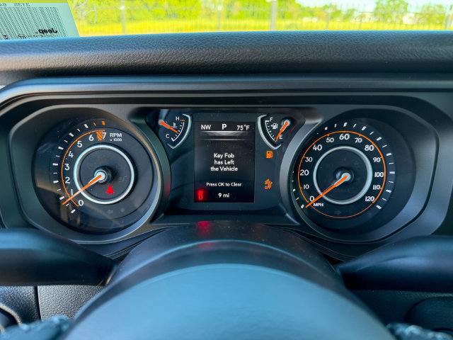New 2026 Jeep Gladiator Sport AWD/4WD image 16