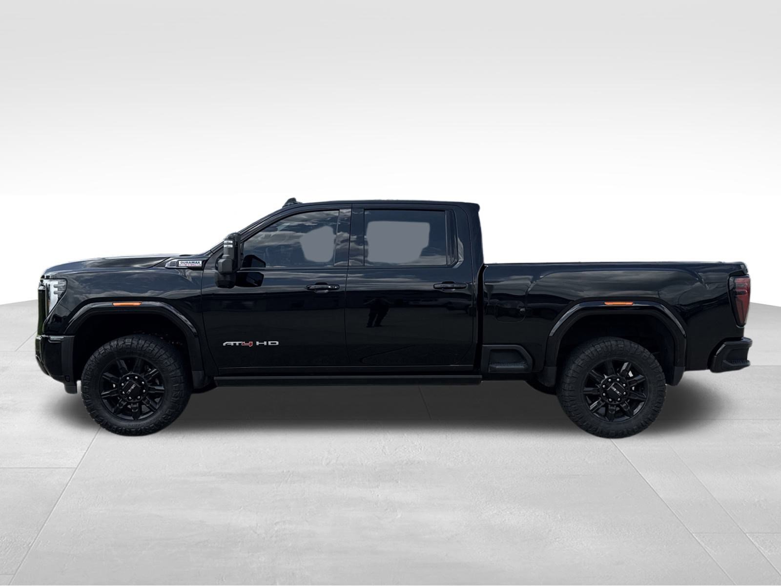 Used 2024 GMC Sierra 2500 AT4 w/ AT4 Premium Plus Package image 8
