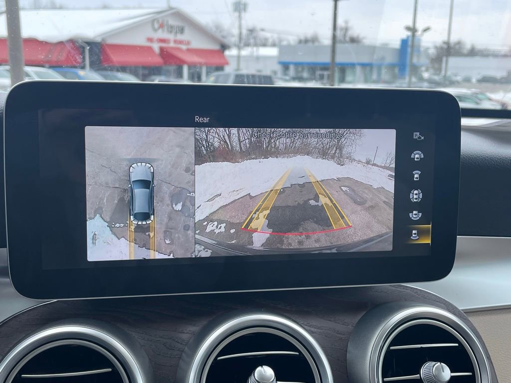 Used 2020 Mercedes-Benz GLC 300 4MATIC Coupe image 40