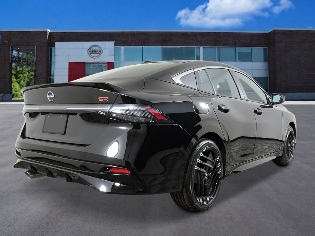 New 2027 Nissan Sentra SR FWD image 5