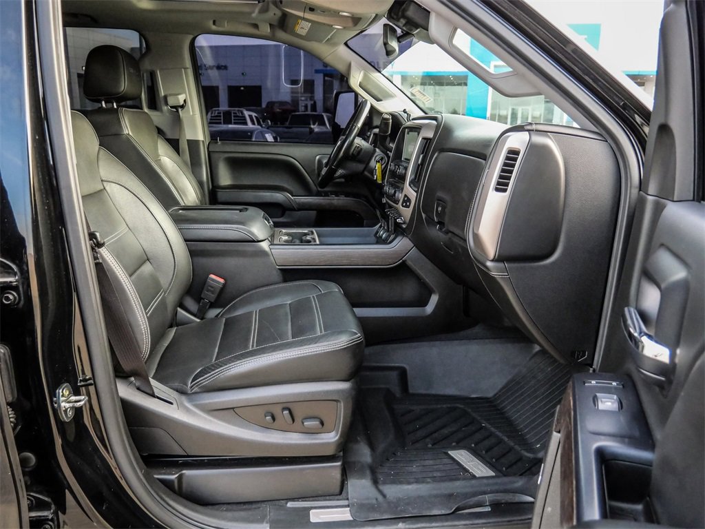 Used 2019 GMC Sierra 2500 Denali w/ Duramax Plus Package image 15