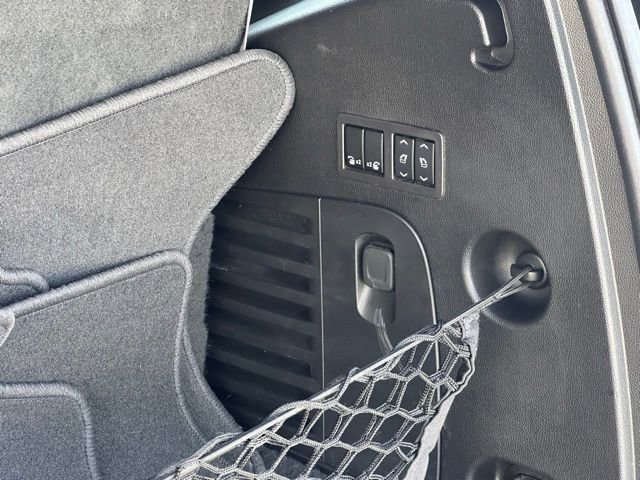 Used 2019 Chevrolet Tahoe Premier image 34