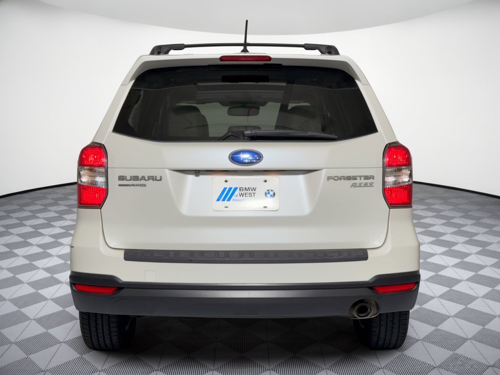 Used 2015 Subaru Forester 2.5i Limited w/ Popular Package #2 AWD/4WD image 11