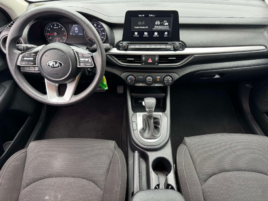 Used 2021 Kia Forte LXS FWD image 13