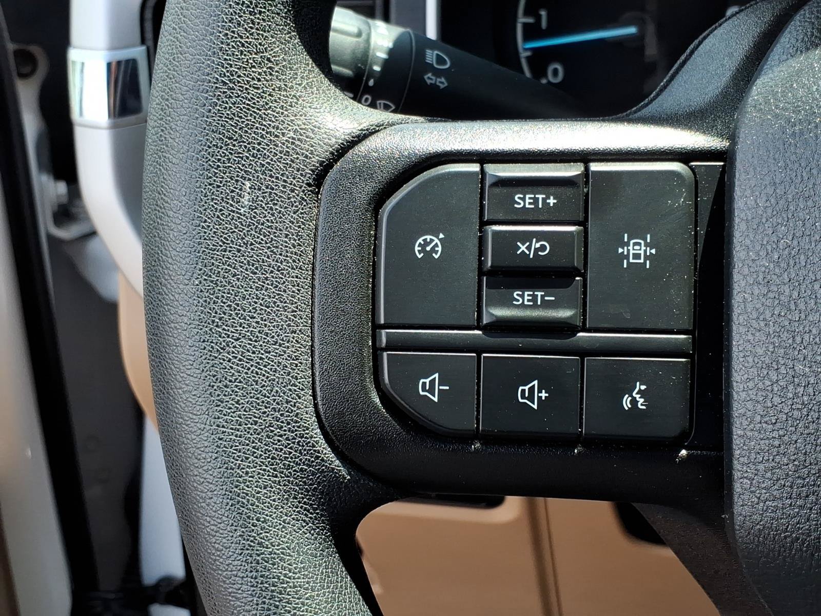 Used 2023 Ford F150 XLT AWD/4WD image 31