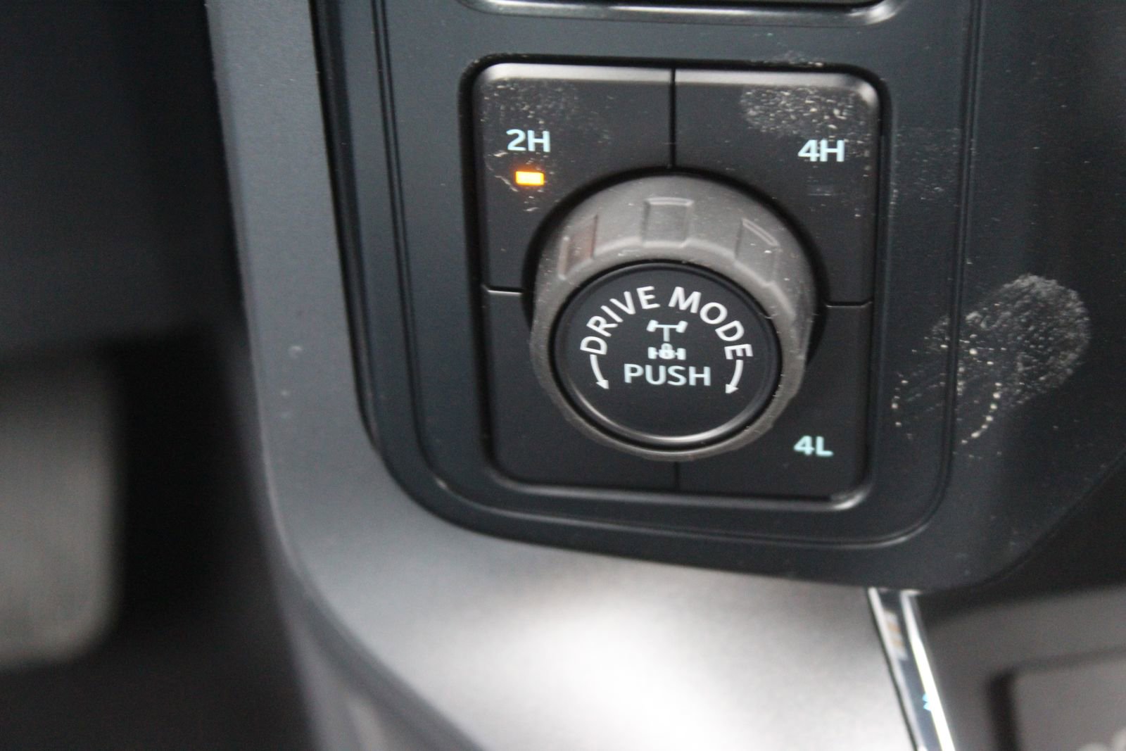 New 2026 Ford F150 XLT w/ Equipment Group 302A MID image 40