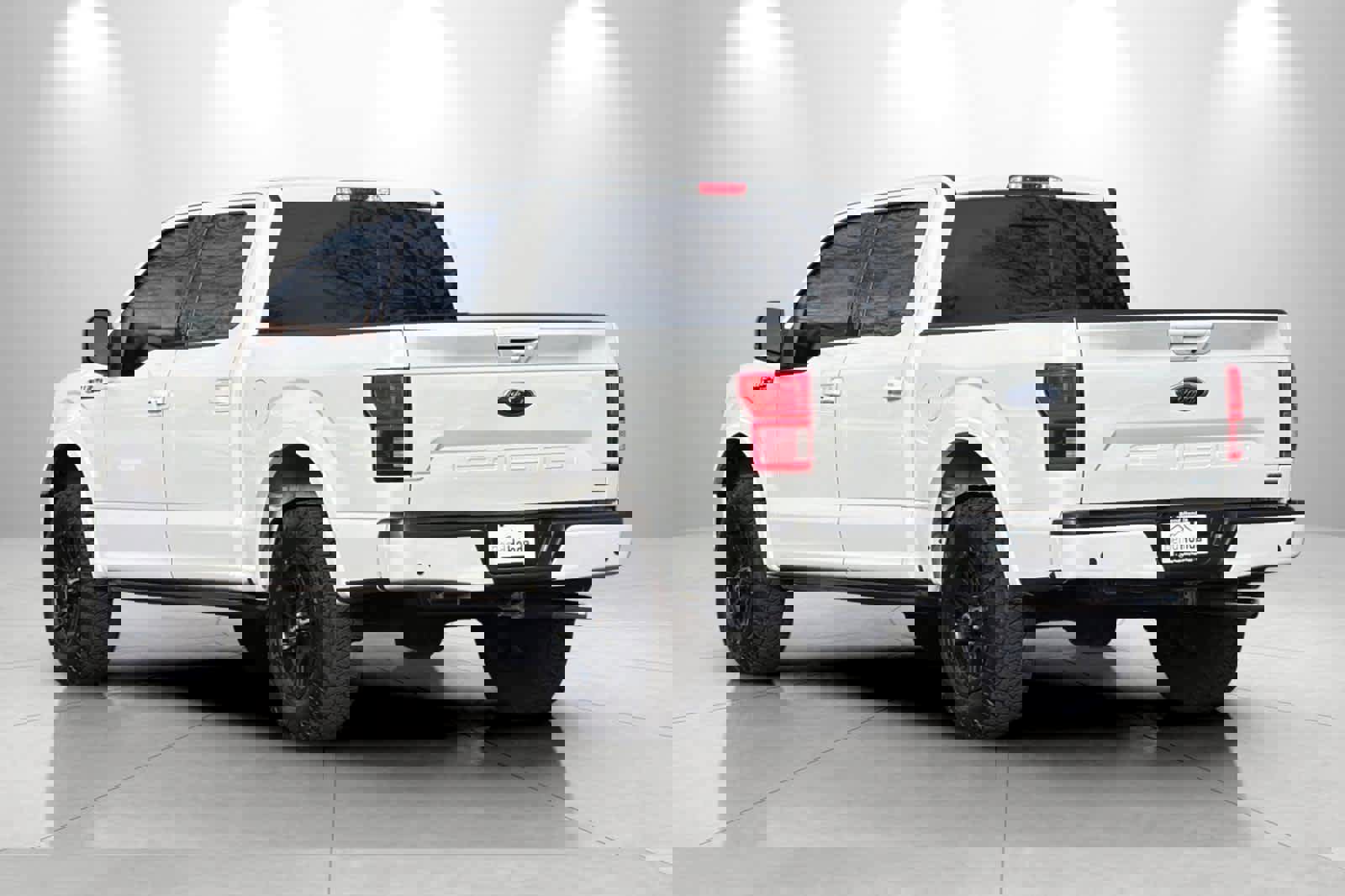 Used 2020 Ford F150 Lariat w/ Equipment Group 502A Luxury image 6