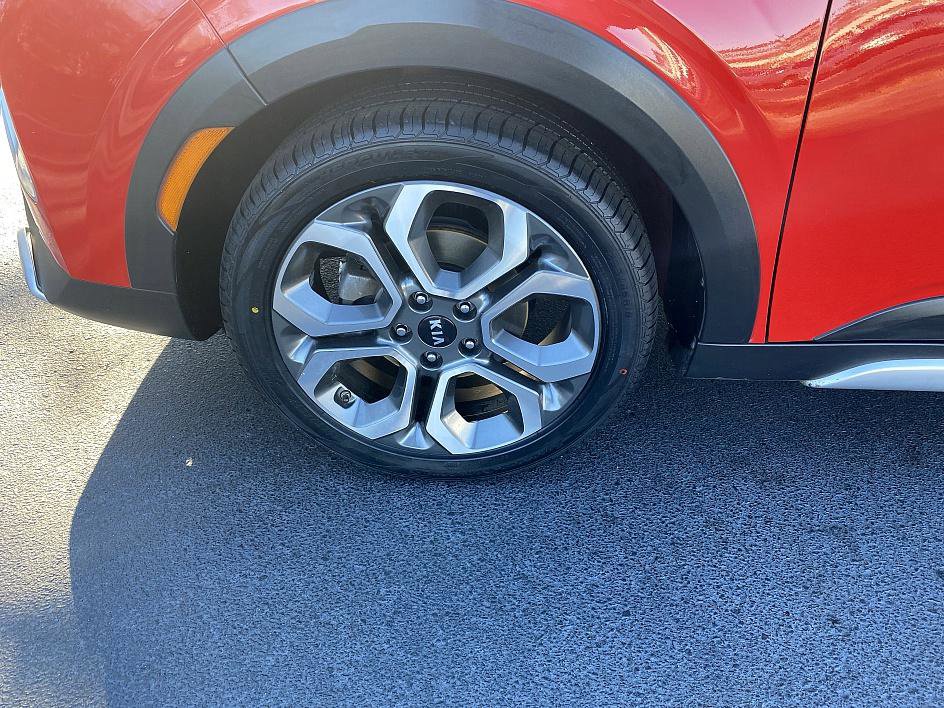 Used 2020 Kia Soul X-Line image 8