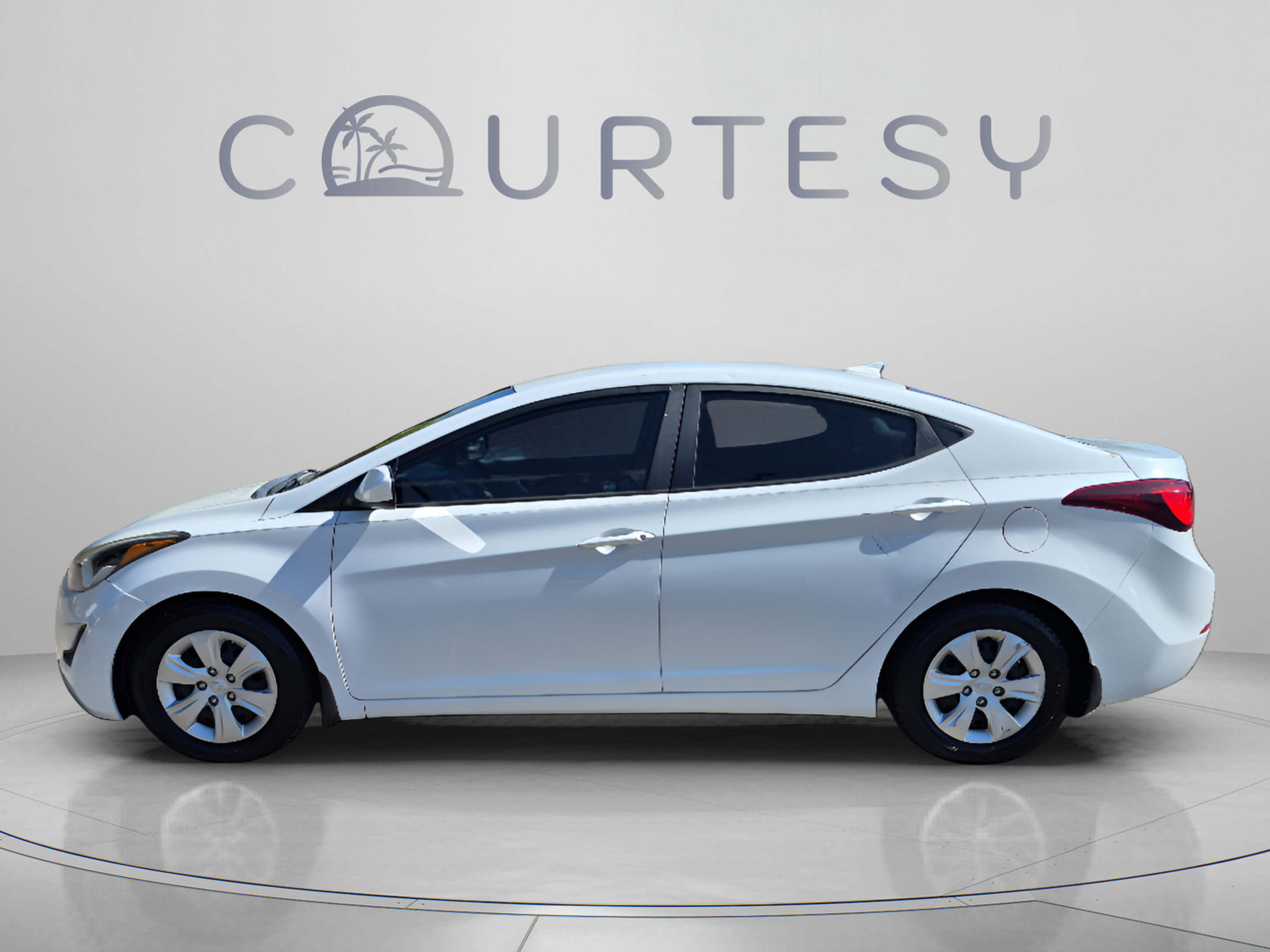 Used 2016 Hyundai Elantra SE FWD image 4